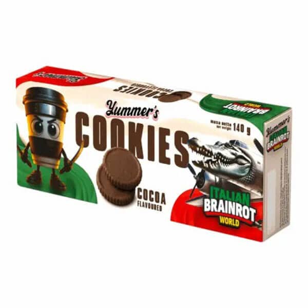 Sladke ameriške dobrote, čokoladni piškoti Yummer's Cookies s okusom kakava, v embalaži z zabavnim likom in blagovno znamko Italian Brainrot World za predenk in sladke trenutke.
