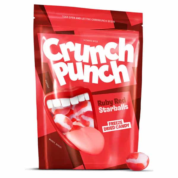 Slovenske slika sladkarij Crunch Punch Ruby Red Starballs, zamrznjene suho posušene sladkarije s okusom rubinastega rdečega starbala, idealne za sladkanje in zabavo.
